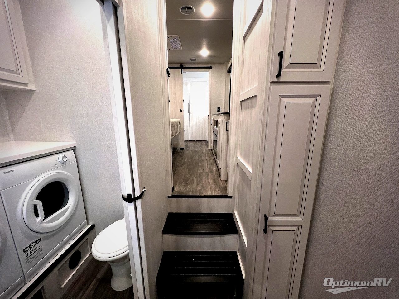 2026 East To West Ahara 395FB Photo 59