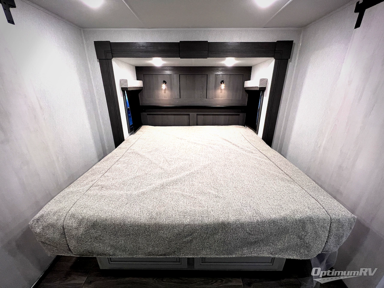 2026 East To West Ahara 395FB Photo 62