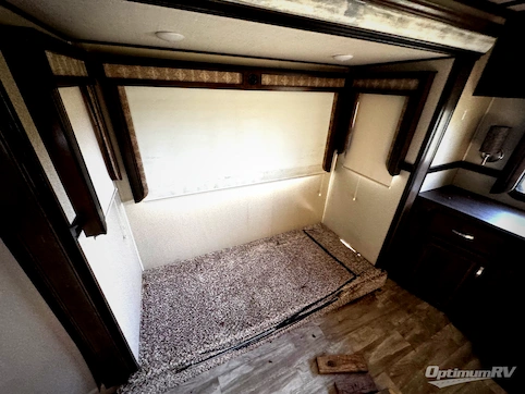 2019 Grand Design Solitude 375RES RV Photo 3