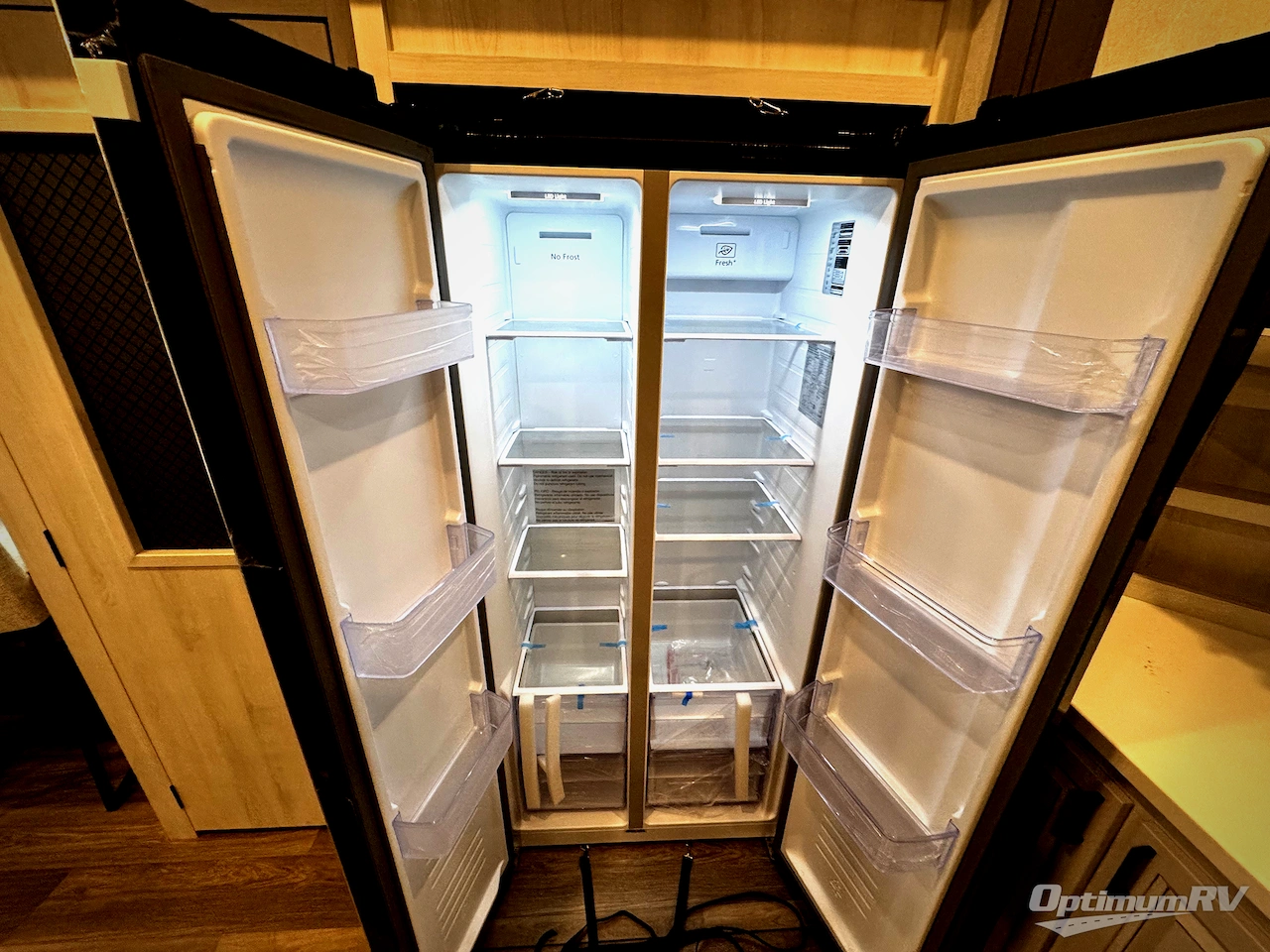 2026 East To West Ahara 395FB Photo 9