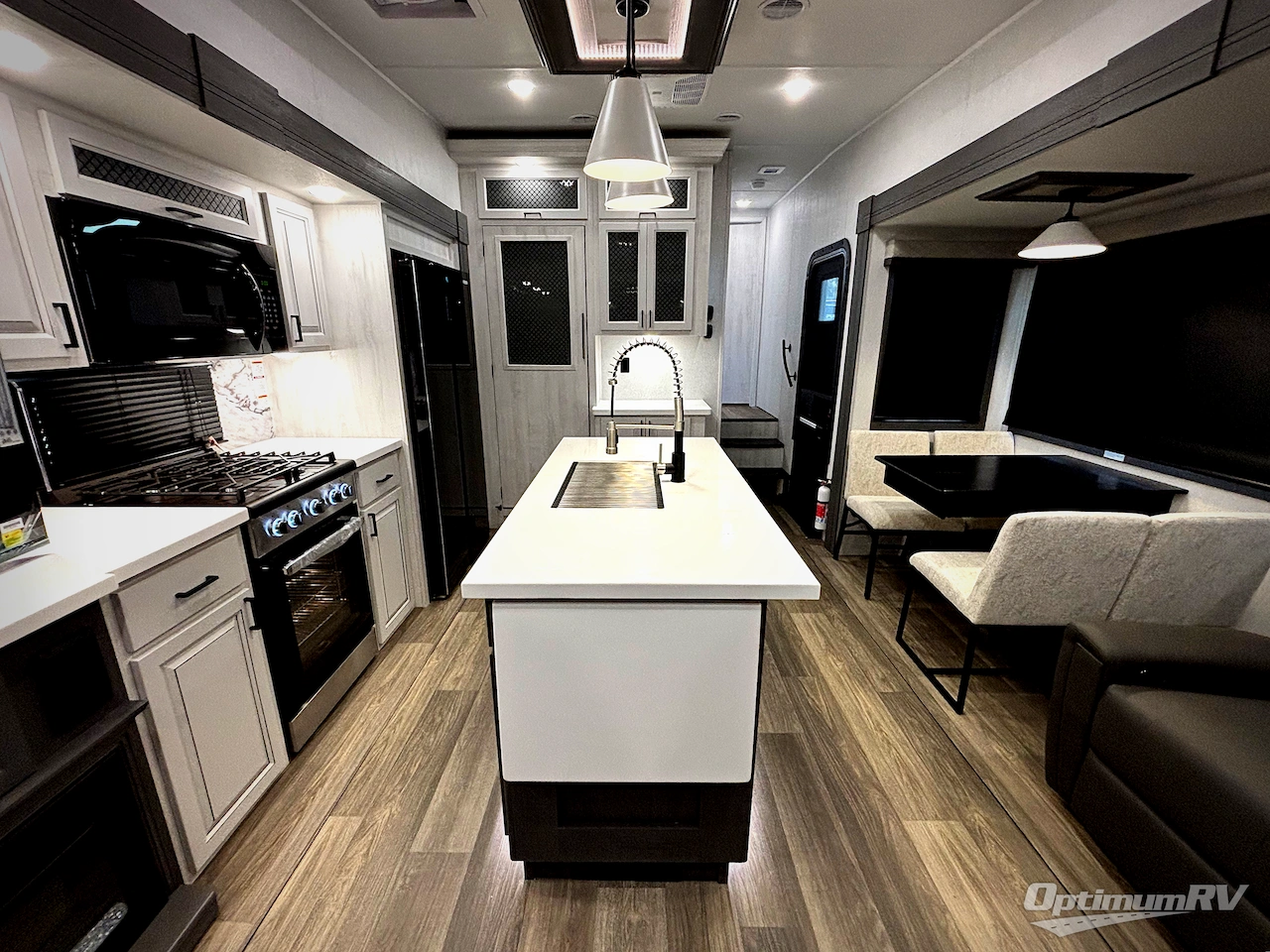 2026 East To West Ahara 365RL Photo 5