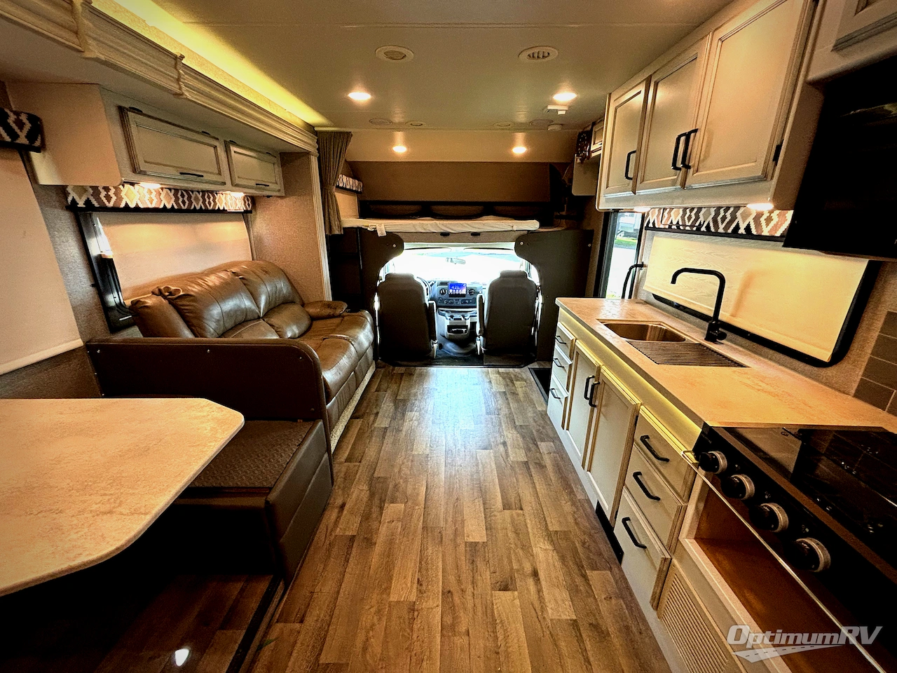 2021 Jayco Greyhawk 29MV Photo 5