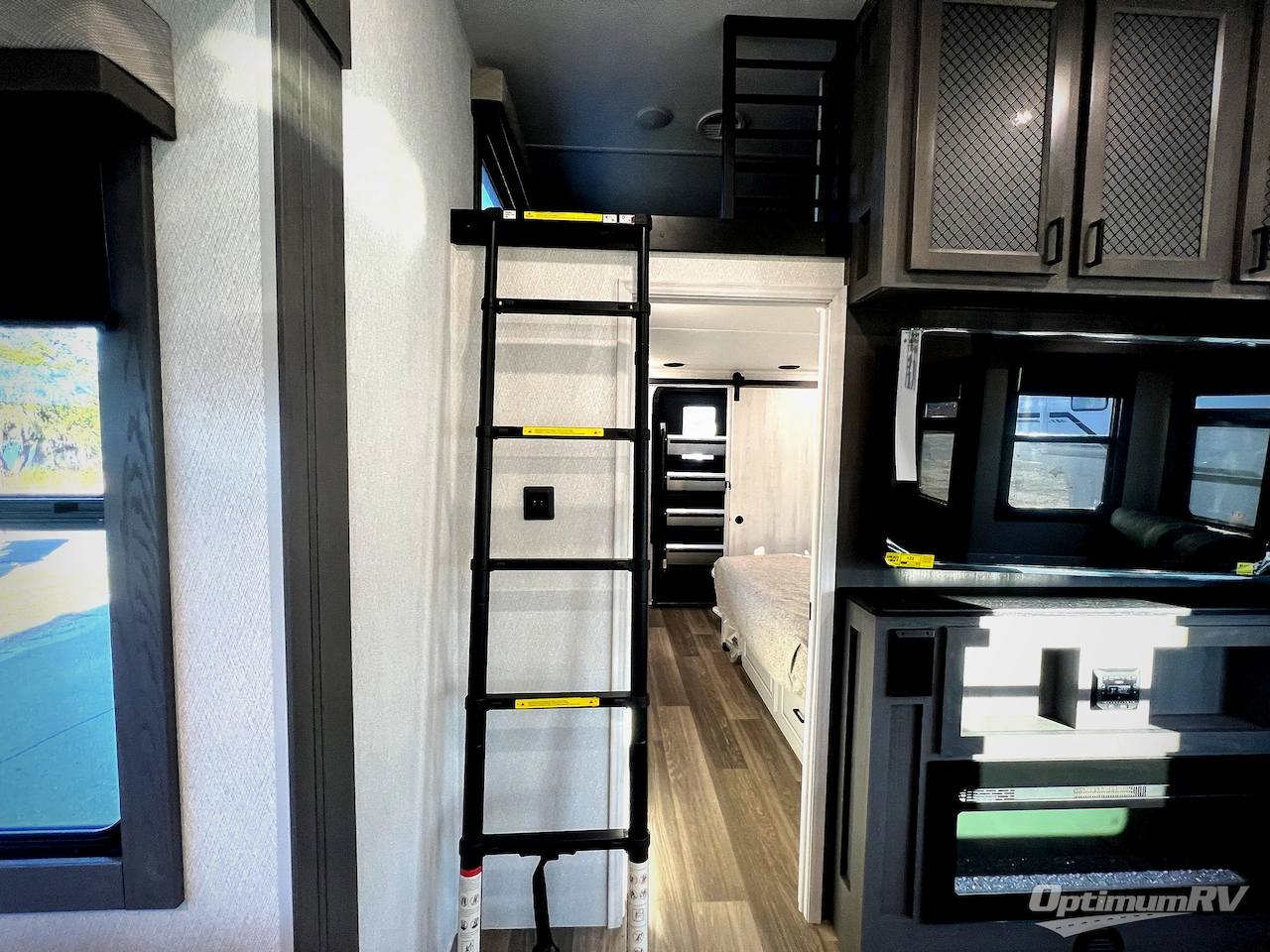 2026 East To West Ahara 385DS Photo 16