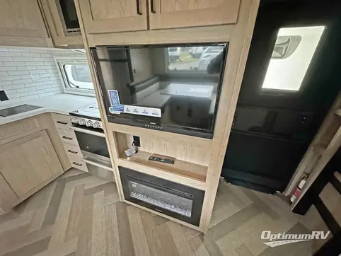 2023 Ember Touring Edition 24BH RV Photo 4