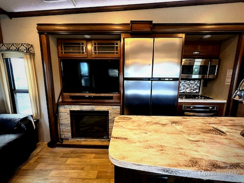 2017 Keystone Montana 3950BR RV Photo 2
