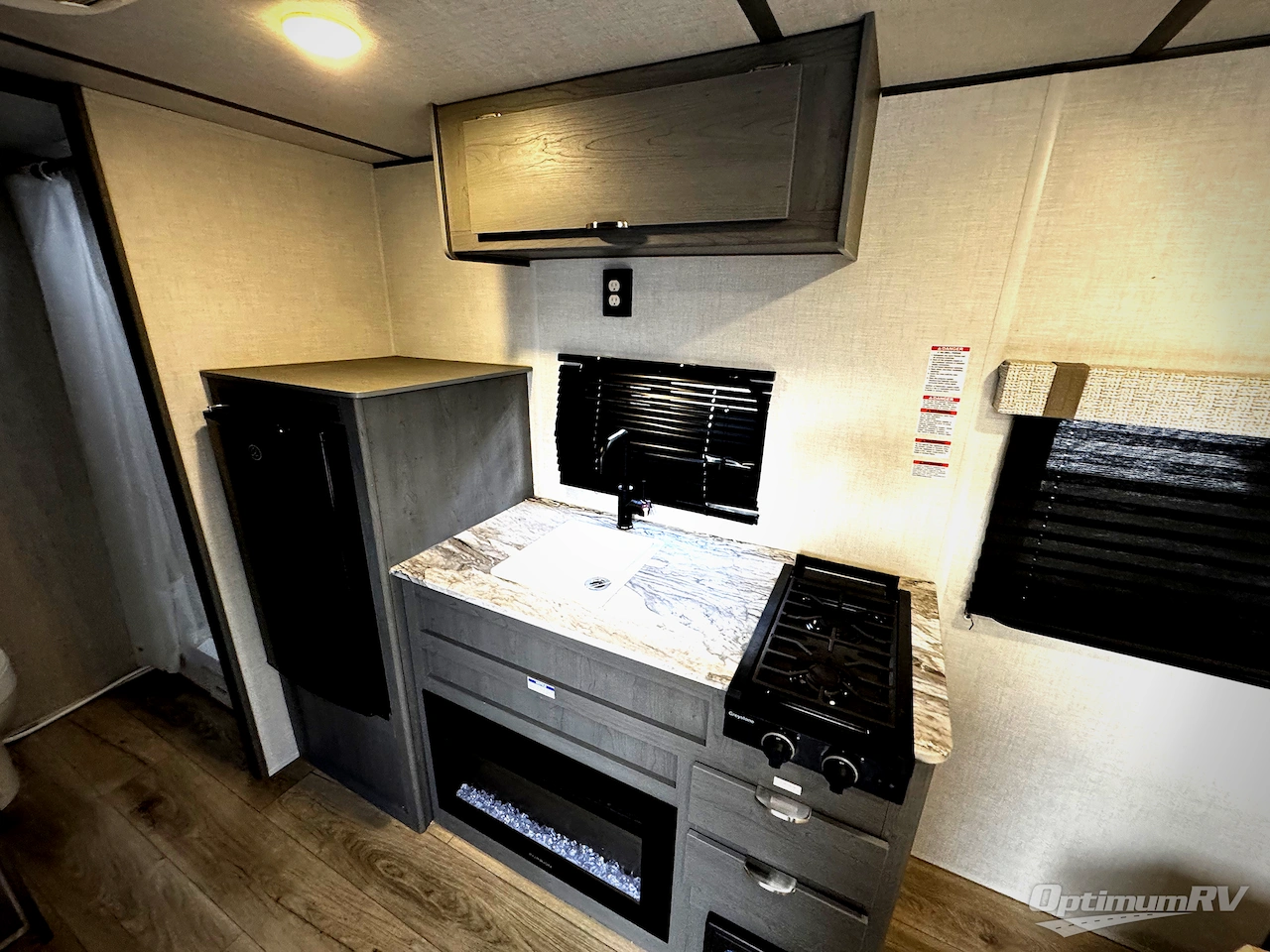 2025 Forest River Ozark 1610RBLE Photo 5
