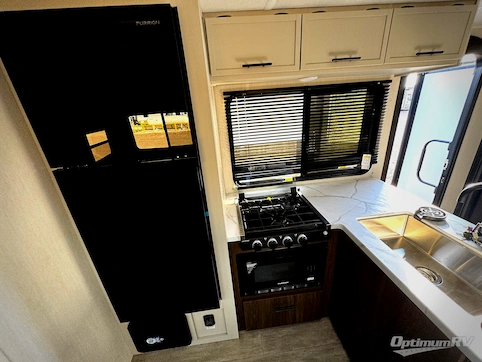 2026 Prime Time Avenger 30PO RV Photo 3