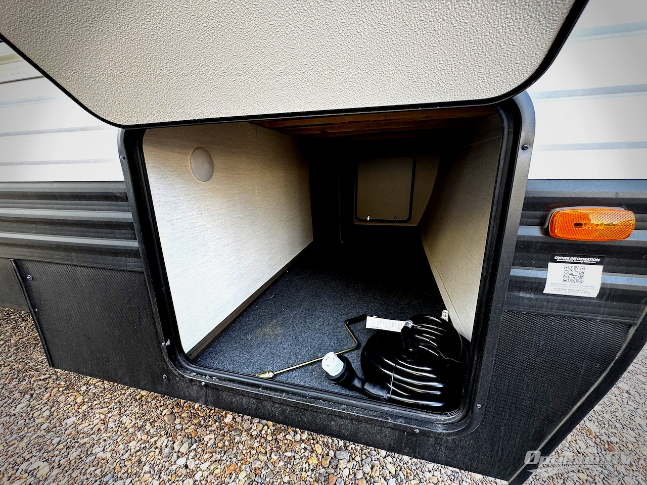 2026 Prime Time Avenger 30PO Photo 2