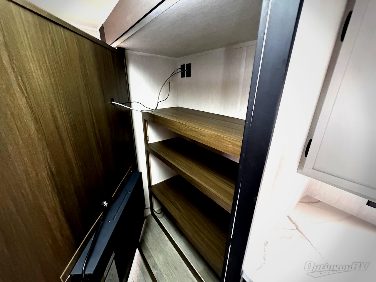 2026 Prime Time Avenger 27REI Photo 9