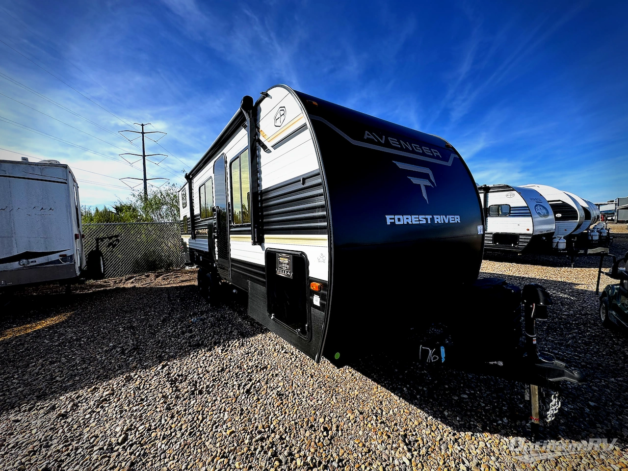 2026 Prime Time Avenger 23BHS Photo 1