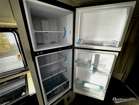 2026 Prime Time Avenger 26DBS RV Photo 3