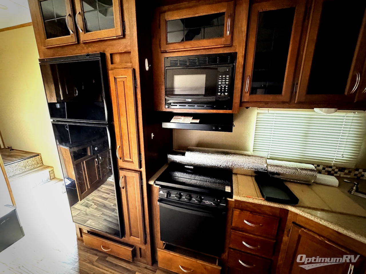 2016 Coachmen Chaparral 372QBH Photo 6