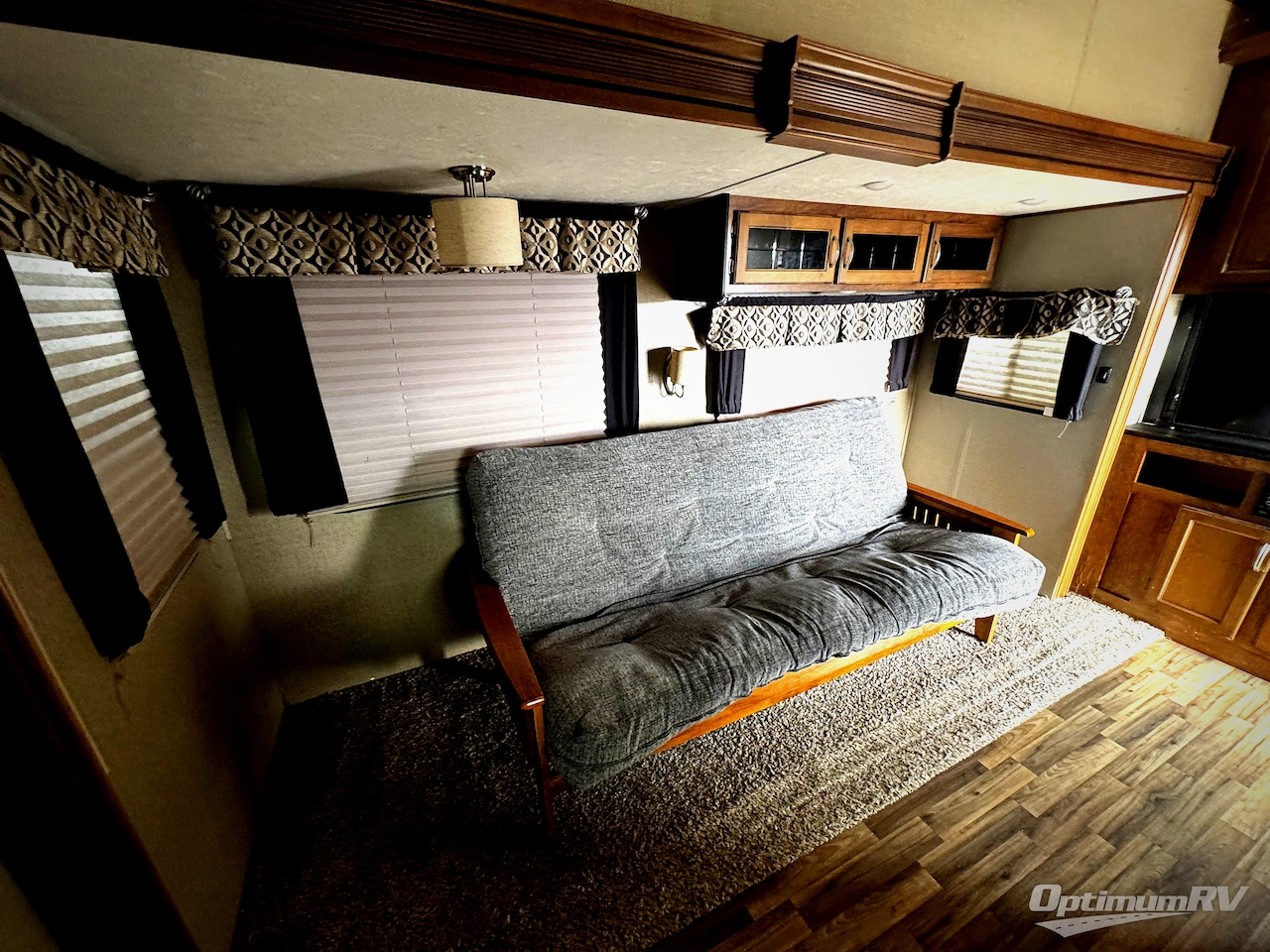 2016 Coachmen Chaparral 372QBH Photo 8