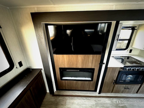 2026 Prime Time Avenger 27REI RV Photo 3