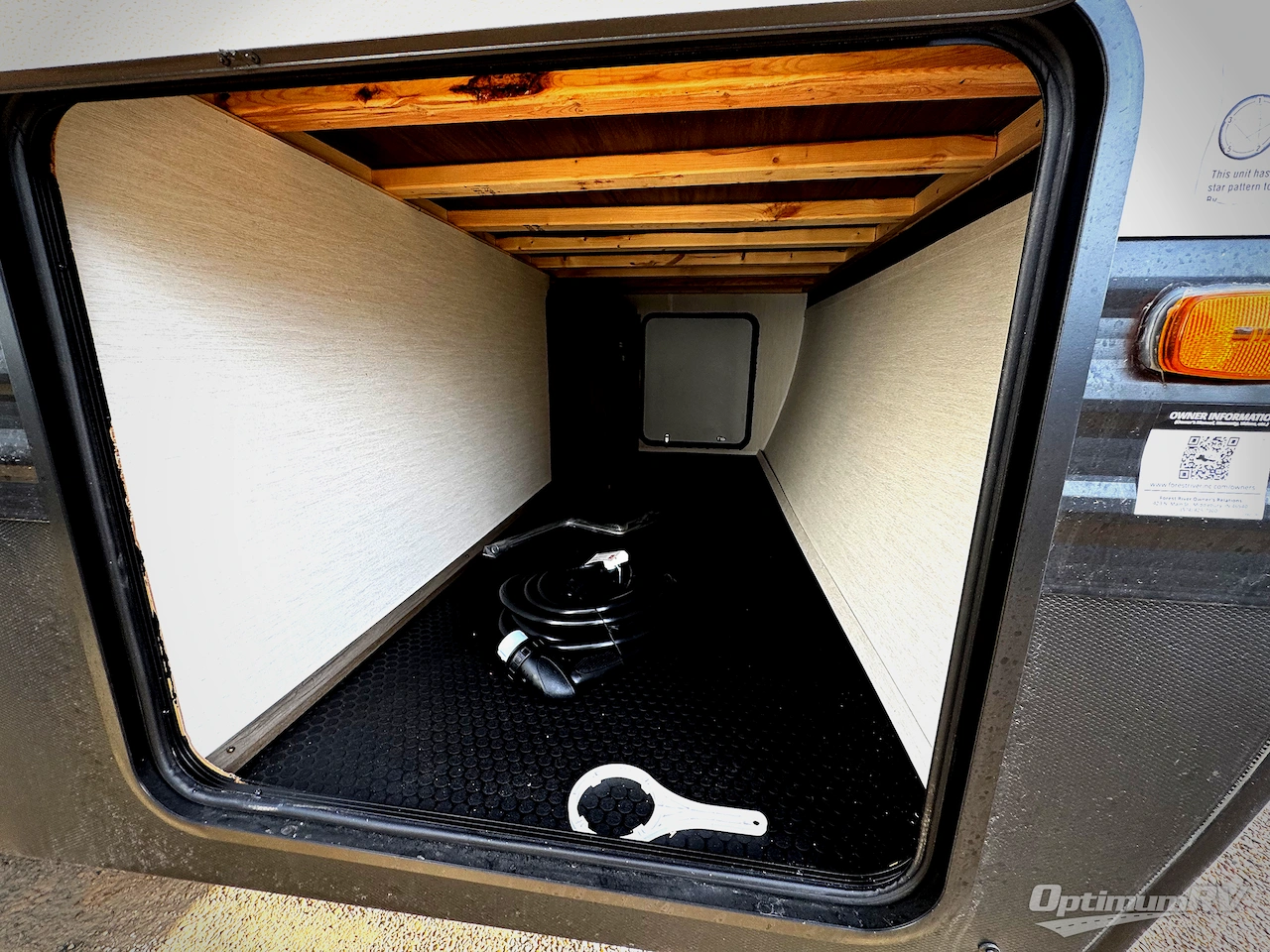 2026 Prime Time Avenger 27REI Photo 2