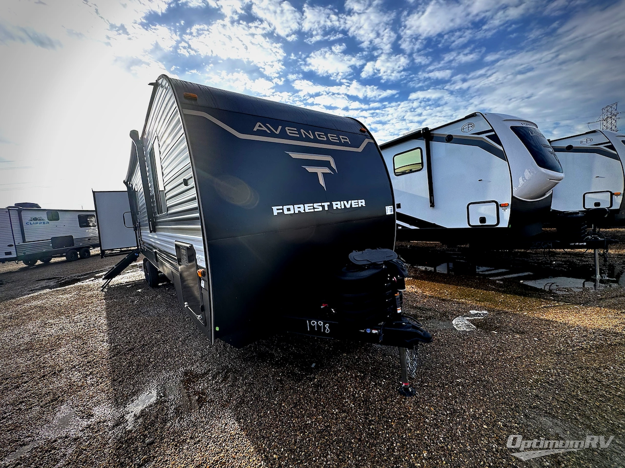 2026 Prime Time Avenger 30PO Photo 1