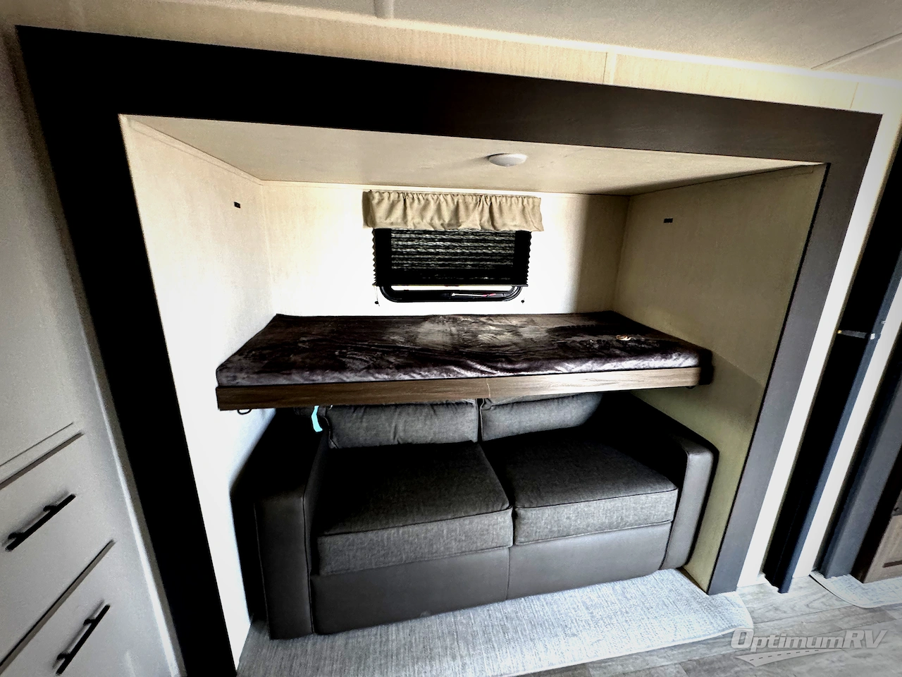 2026 Prime Time Avenger 30PO Photo 7