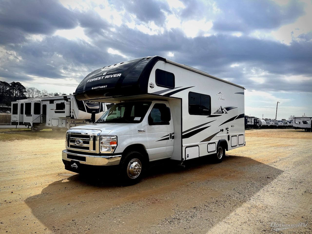 2025 East To West Entrada 2000NSF Photo 4