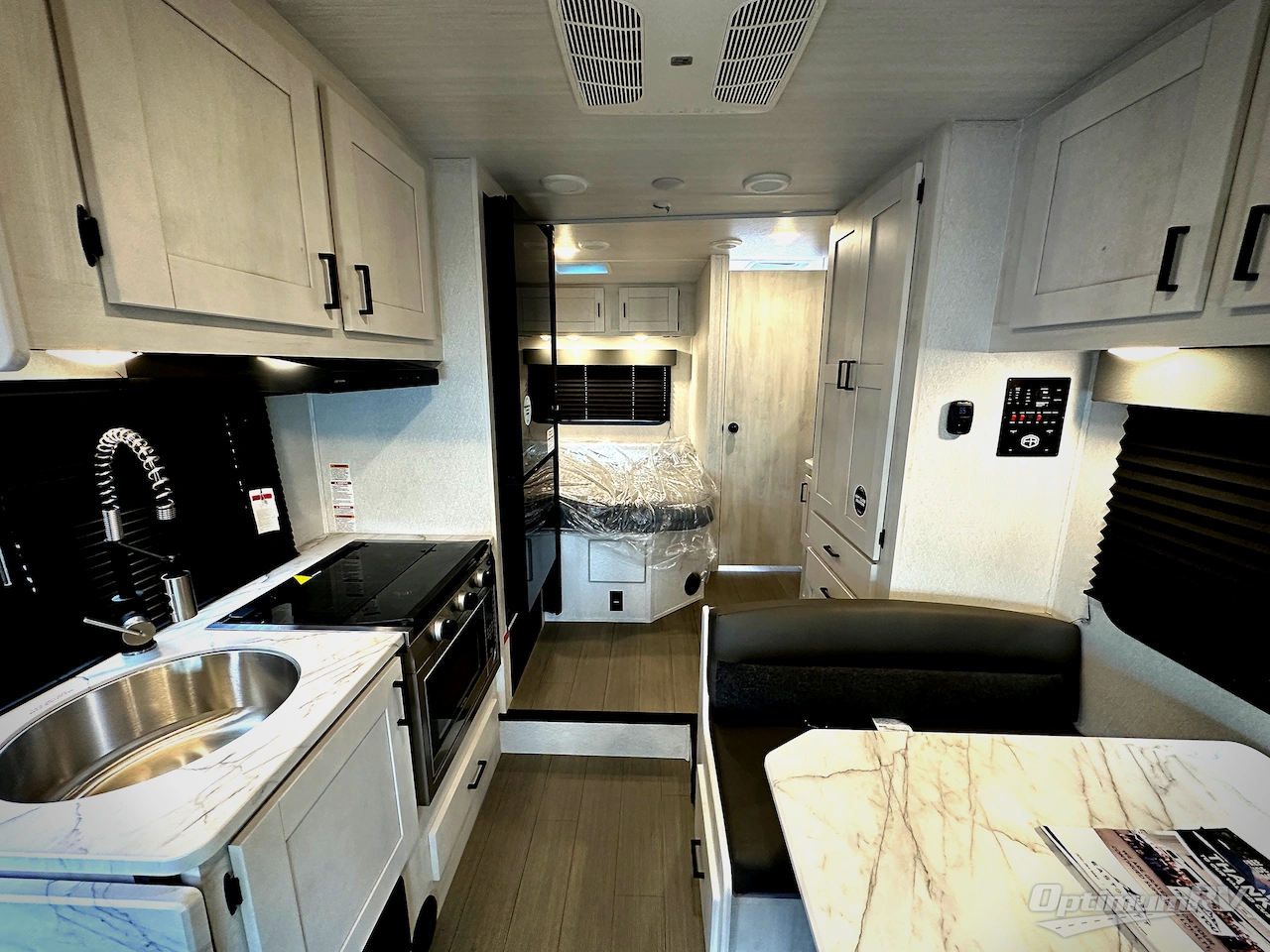 2025 East To West Entrada 2000NS Photo 7