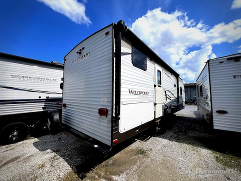 2017 Forest River Wildwood 27DBK RV Photo 2