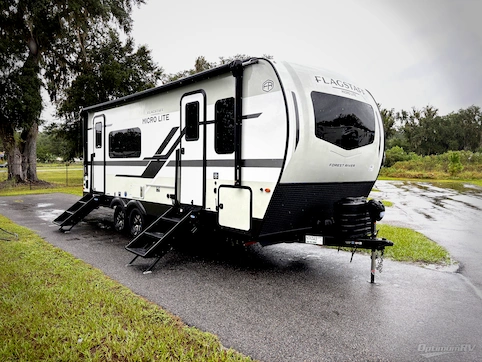 New 2027 Forest River Flagstaff Micro Lite 25SRK Featured Photo