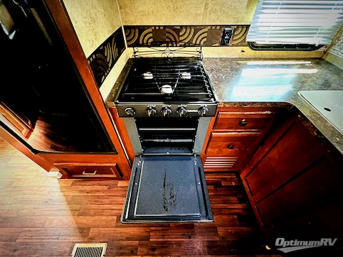 2012 Forest River Sandpiper 365SAQ RV Photo 3