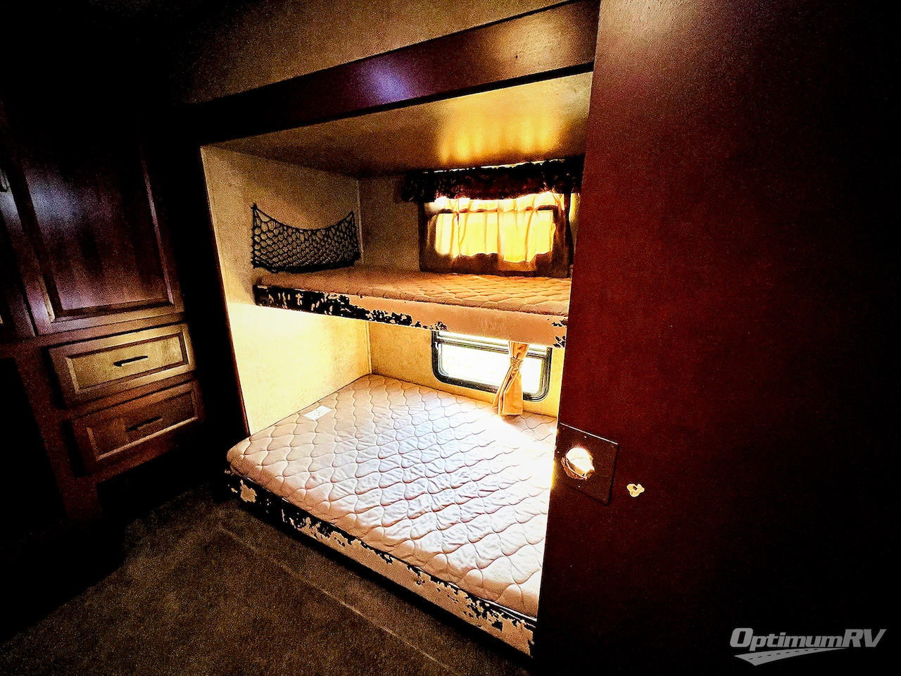 2012 Forest River Sandpiper 365SAQ Photo 8