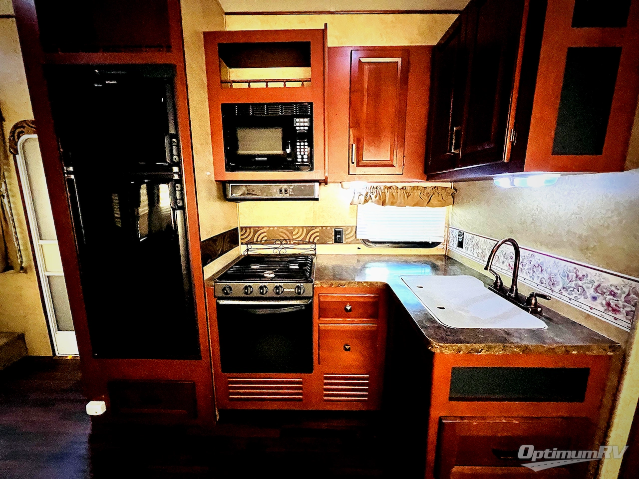 2012 Forest River Sandpiper 365SAQ Photo 14