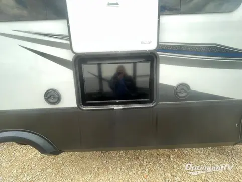 2017 Grand Design Momentum M-Class 349M RV Photo 4