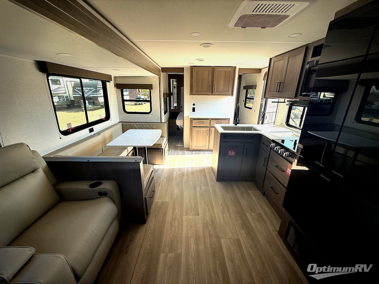 2026 Grand Design Transcend Xplor 27DBX Photo 5