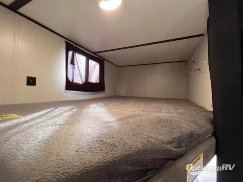 2020 CrossRoads Zinger Lite ZR229BH RV Photo 3