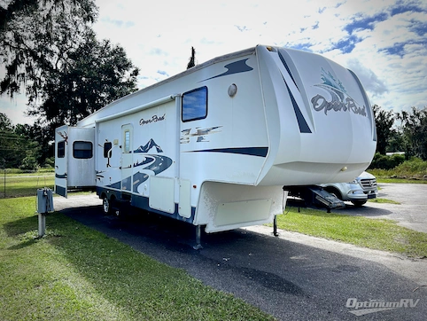 Used 2008 Pilgrim Open Road 357RL3S-5 Featured Photo