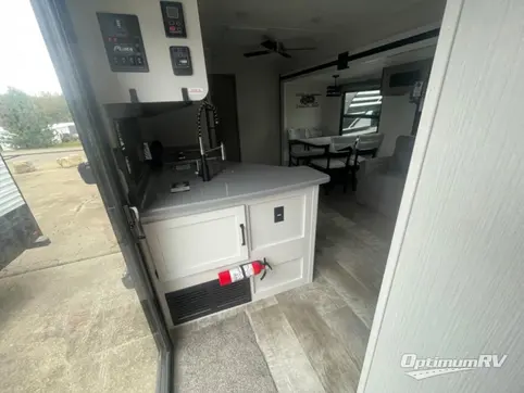 2024 Palomino Puma Destination 39DBT RV Photo 2