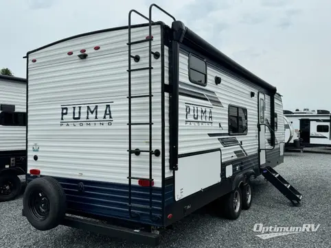 2024 Palomino Puma 25BHS RV Photo 2