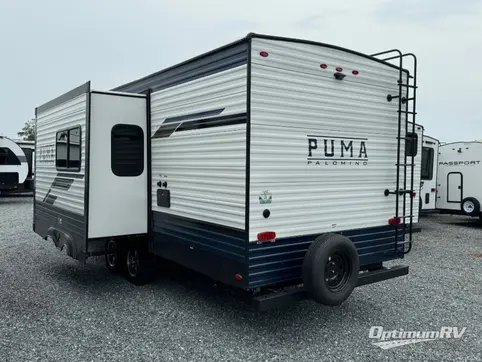 2024 Palomino Puma 25BHS RV Photo 3