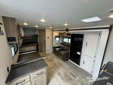 2024 Palomino Puma 25BHS RV Photo 4
