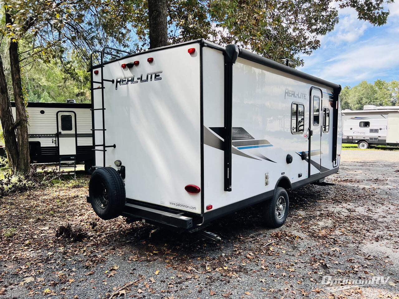 2022 Palomino Real-Lite Mini RL189 Photo 2
