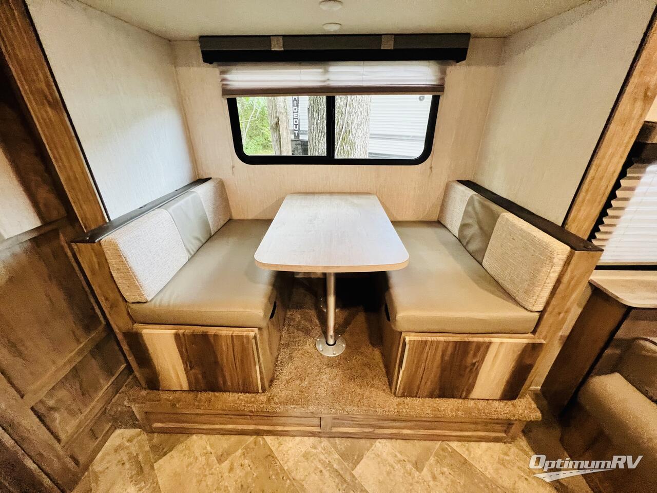 2022 Palomino Real-Lite Mini RL189 Photo 11