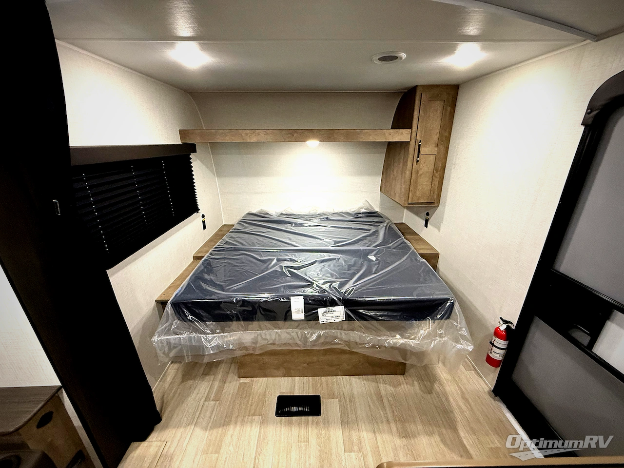 2026 Keystone Springdale Classic 224MLC Photo 6