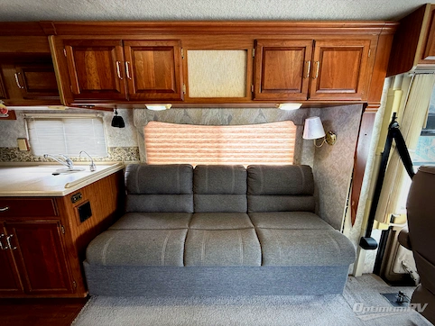 2000 Winnebago Chieftain 36L RV Photo 2