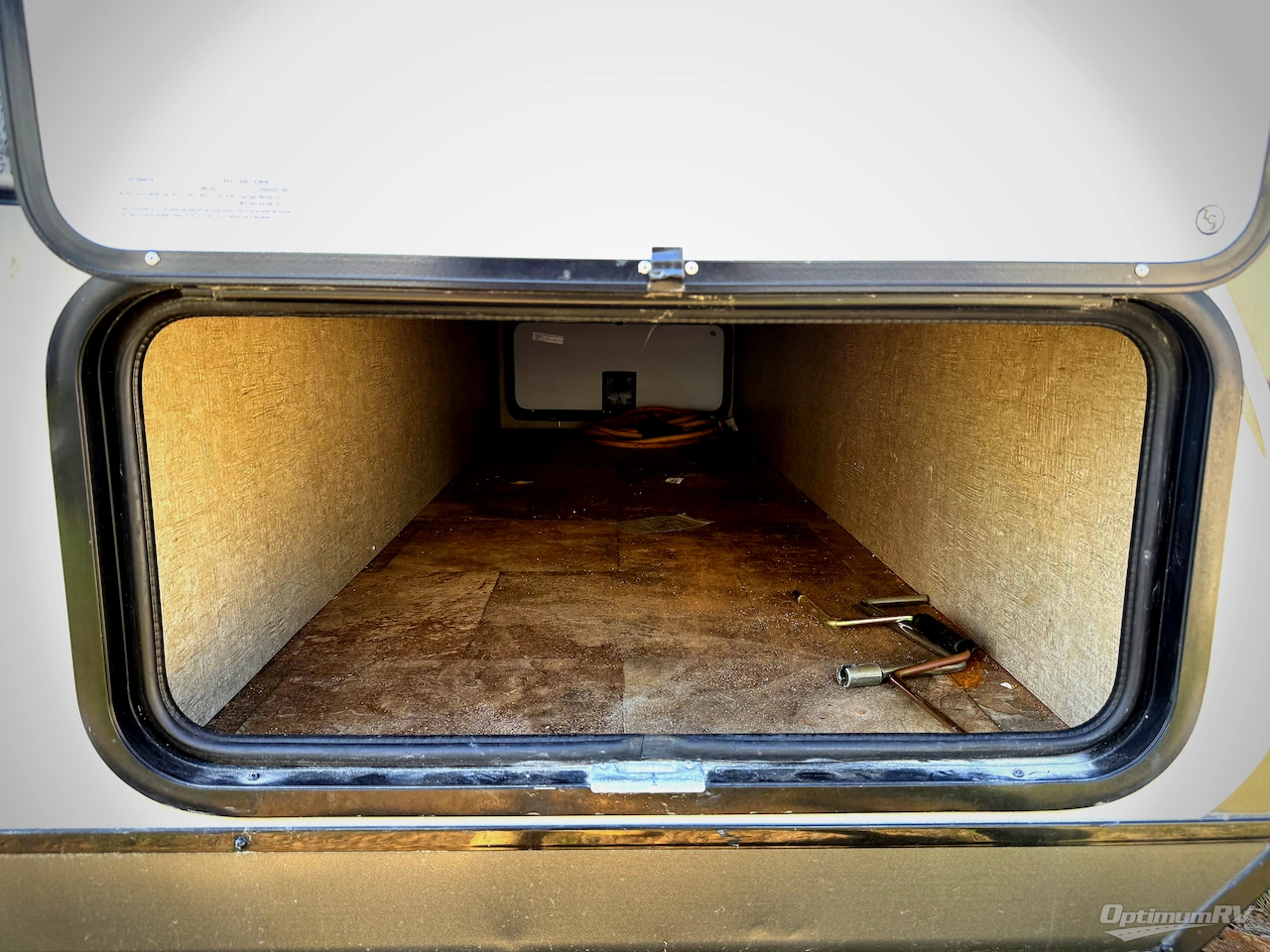 2015 Coachmen Apex Ultra-Lite 239RBS Photo 16