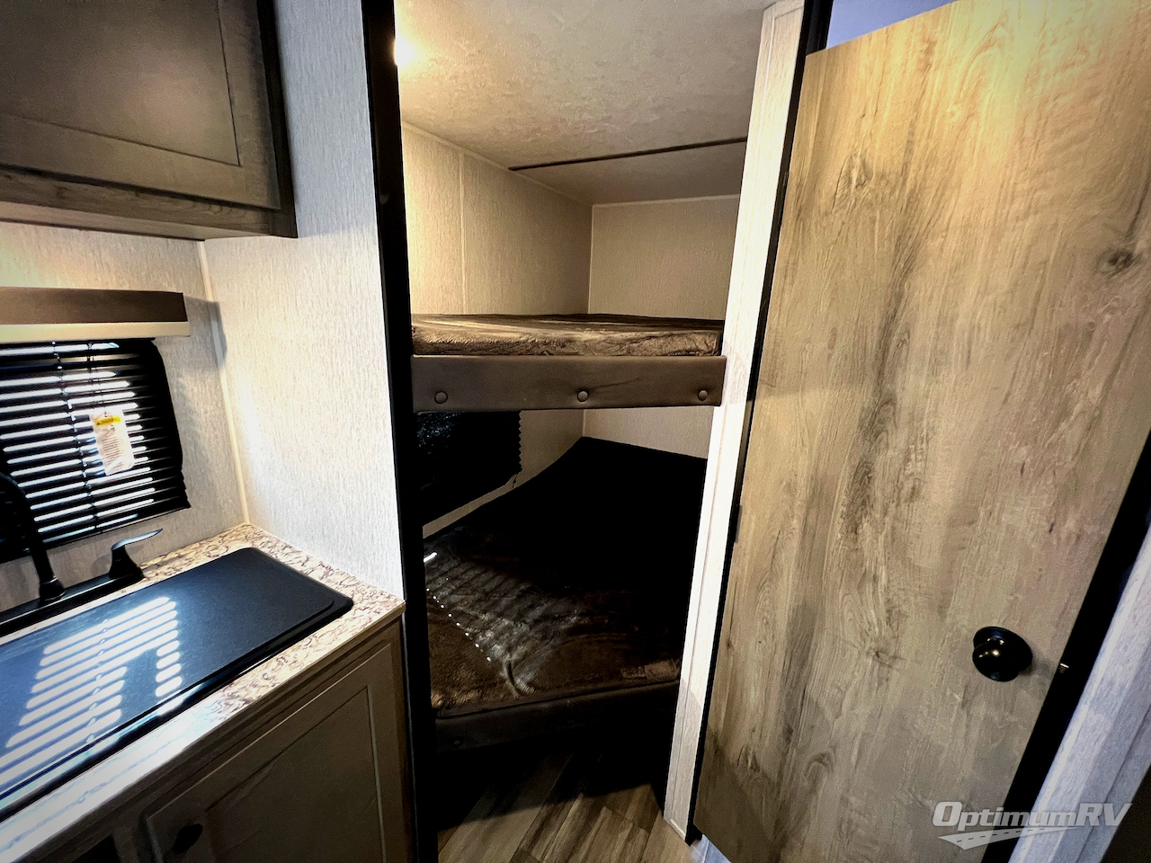 2026 Sunset Park Sun Lite LTD 21DB Photo 10