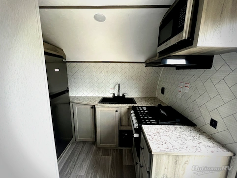 2026 Sunset Park Sun Lite 21TH RV Photo 3