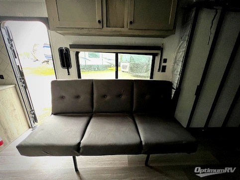 2026 Sunset Park Sun Lite 21TH RV Photo 3