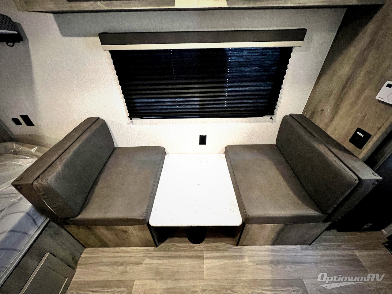 2026 Sunset Park Sun Lite 16BH Photo 11