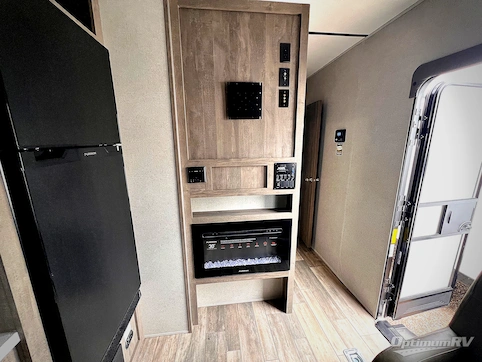 2022 Forest River XLR Boost 27QB RV Photo 4