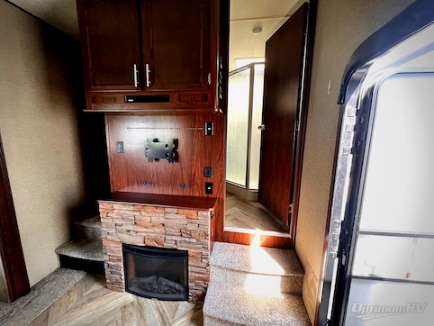 2017 Forest River Vengeance 377V RV Photo 4