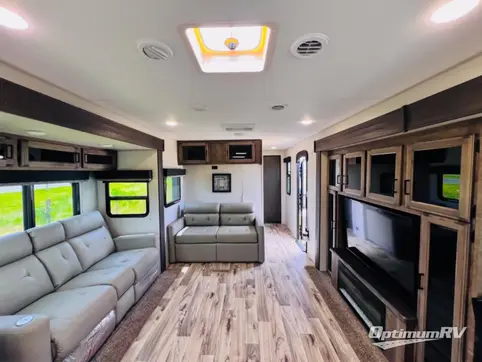 2021 Venture SportTrek Touring Edition STT336VRK RV Photo 3