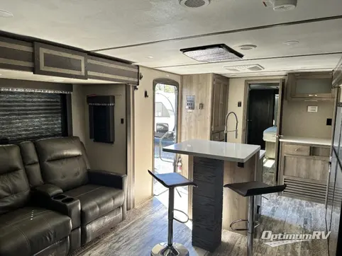 2020 Keystone Sprinter 330KBS RV Photo 2