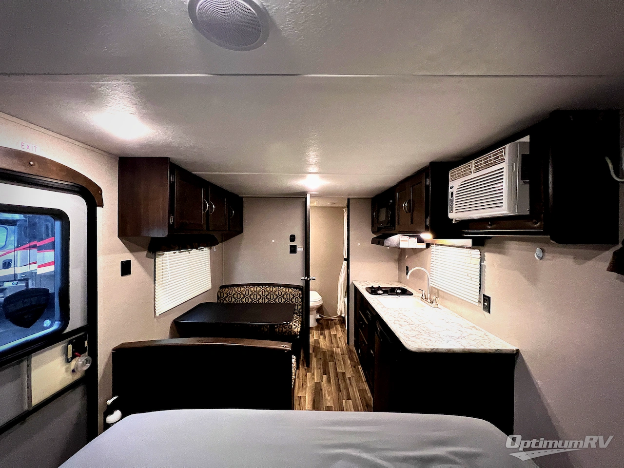 2019 Keystone Springdale Mini 1700FQ Photo 4